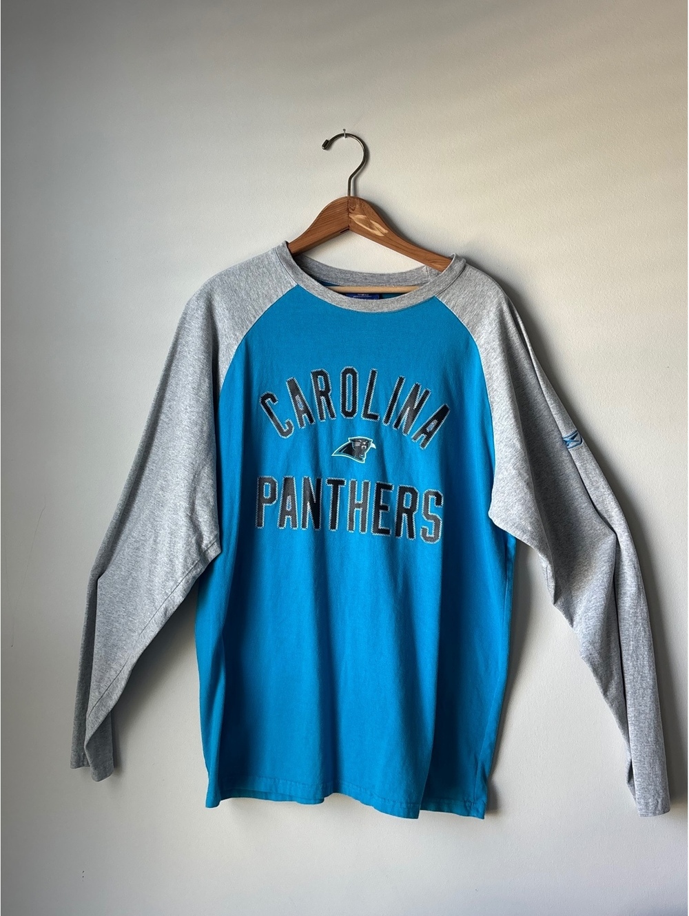 Vintage Reebok NFL Carolina Panthers Raglan Long Sleeve Shirt Blue Gray Men's M